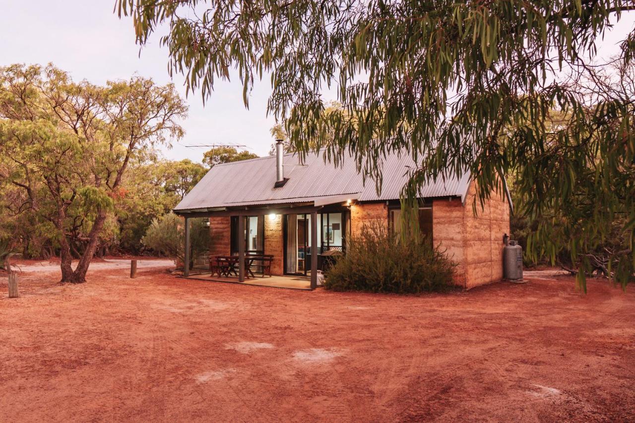 Bussells Bushland Cottages Margaret River ภายนอก รูปภาพ