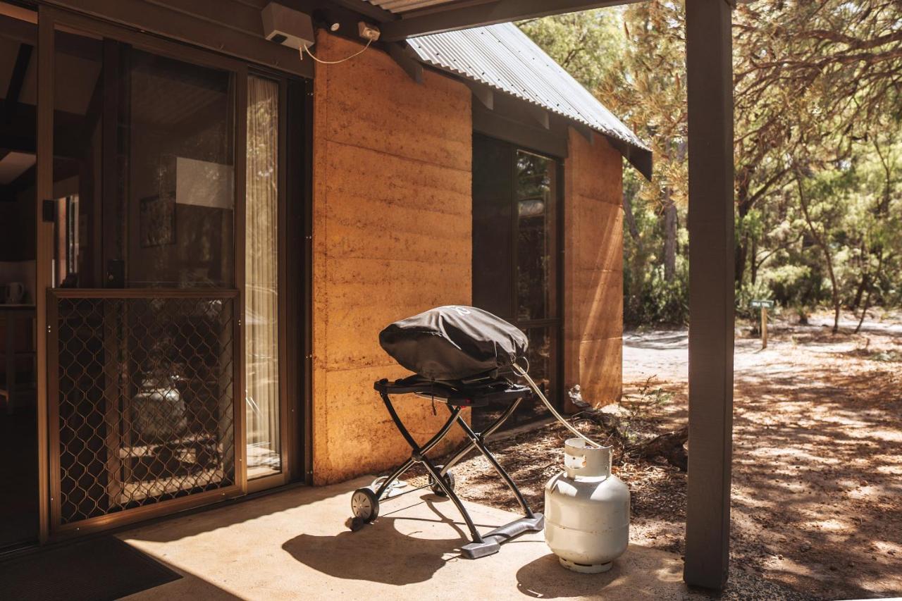 Bussells Bushland Cottages Margaret River ภายนอก รูปภาพ
