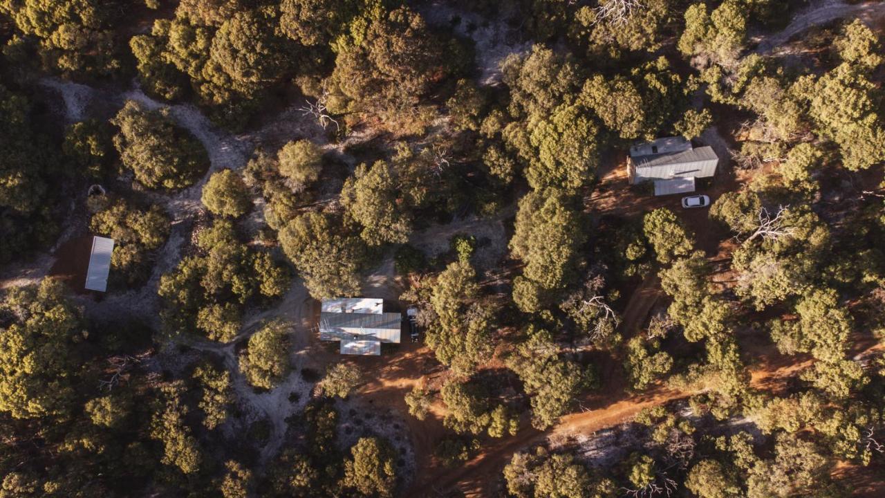 Bussells Bushland Cottages Margaret River ภายนอก รูปภาพ